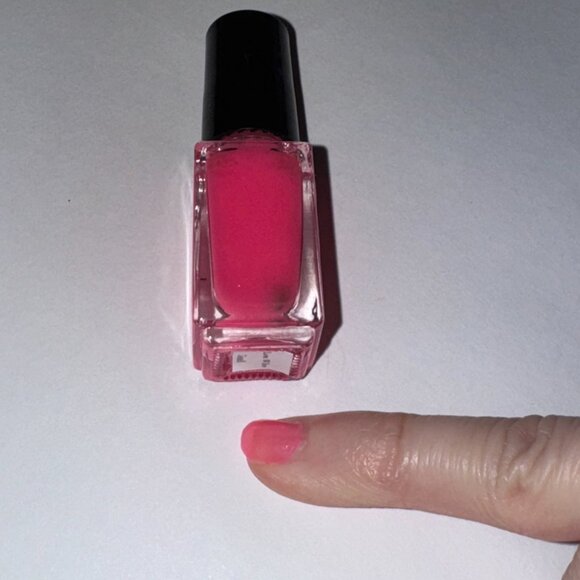 Pink and Purple Polish Bundle - Picture 15 of 16